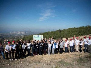 Kuşadası’nda "Çağdaş Yaşam" ormanı yeşeriyor