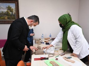 Başkan Ertuğrul Çetin’den Hanım Evi kursiyerlerine ziyaret