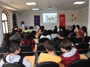 Lösemili çocuklar için seminer düzenlendi