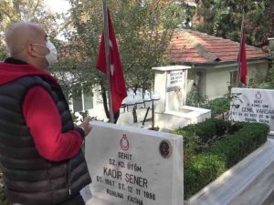 Şehitliği ziyaret eden Bursalılardan Lütfü Türkkan’a tepki: