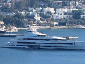 Bill Gates’in milyon dolarlık yatı Bodrum’dan ayrılmıyor