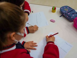Atatürk’e mektup yazıp postayla Anıtkabir’e gönderdiler