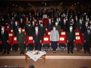 Kültür Merkezi’ndeki programla Atatürk anıldı