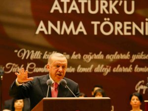 Cumhurbaşkanı Erdoğan: “Gazi hayatta olsaydı eminim onları bu partiden sopa ile kovalardı"