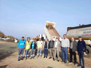 Burhaniye’de yol sevinci