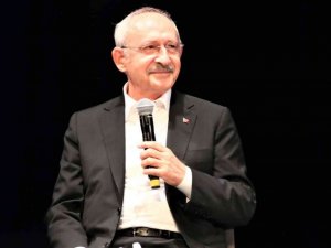 Kılıçdaroğlu: “Gençlerin umutsuzluğa kapılma hakları yoktur”