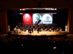 Atatürk, sevdiği şarkılarla anıldı