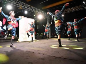 Konyaaltı’nda ‘Ata’ sevdiği şarkılarla anıldı