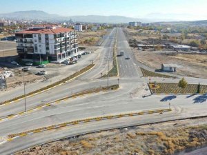 Elazığ’da yeni bulvarda çalışmalar tamamlandı