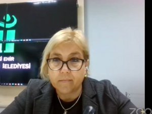 Uzmanlar alzheimer da ilk belirtileri anlattı