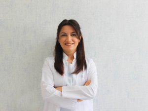 Fizik Tedavi ve Rehabilitasyon Uzmanı Doç. Dr. Nilgün Şimşir Atalay Uyardı: “yaygın ağrı, uykusuzluk, yorgunluk fibromiyalji habercisi olabilir!”