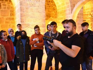 Dünyanın ilk üniversitesi Nusaybin’deki Nisibis Akademinin belgesel çekimleri başladı