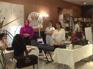 Kadınlara yönelik alışveriş ve bakım fuarı İstanbul’da açıldı