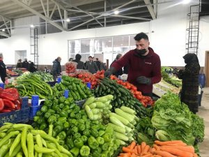 Pazarda mantar cep yaktı