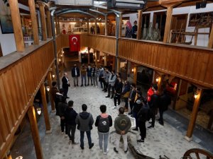 Üniversite öğrencileri İnegöl’ü tanıyor