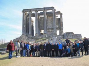 Valilik, seyahat acentesi temsilcisine Kütahya’yı tanıttı