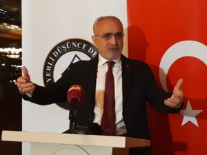 Cumhurbaşkanı Başdanışmanı Topçu: “Binlerce sivil masum hayvan vagonlarında ölüme gönderilmiştir”