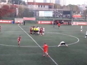 Maltepe’de maç sonrası E-5’te taşlı bıçaklı meydan kavgası
