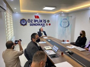 Öz İplik İş Sendikası Genel Başkanı Ay: “Dijital teknolojilerin benimsenmesi, gelecekteki ekonomik büyümenin en önemli faktörüdür”