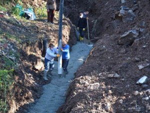 Horoz Deresi’ne 800 metre kanalizasyon hattı yapılıyor