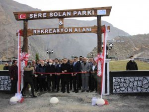 Hakkari’deki “Sere Solan Parkı” hizmete açıldı