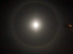 Yüksekova’da Ay halesi