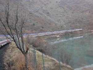 Ulaştırma Bakanı Karaismailoğlu’ndan seyahat severlere iyi haber