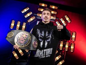 Breakdans Dünya Finali’nin kazananları B-Girl Logistx ve B-Boy Amir