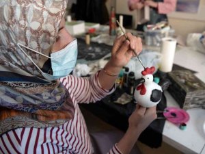 Bu kursta peçeteler sanat eserine dönüşüyor