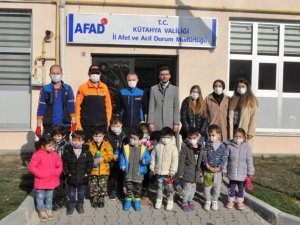Anaokulu öğrencilerinden Kütahya AFAD’da ziyaret