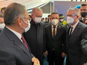Festivale damga vuran engelli gençlere Cumhurbaşkanı morali
