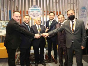 Başkan Büyükkılıç: "Kayseri’ye ödüller yakışır"