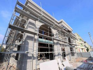 Başiskele halk kütüphanesinde çalışmalar sürüyor