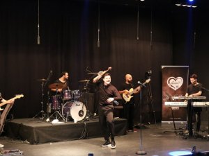 Adapazarı’nda Ekin Uzunlar rüzgarı esti