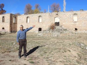 Atatürk’ün talimatıyla yapılan okul restore bekliyor