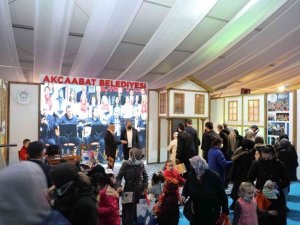 Akçaabat Belediye Standı "Tam Bana Göre Festival"de gençlerden tam not aldı