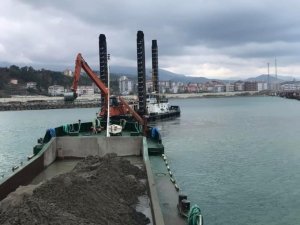 Türkeli Limanı temizleniyor