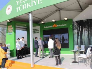Sultanbeyli Belediyesi, Yeşeren Türkiye projesiyle yangınlarda kül olan ormanları ağaçlandırıyor
