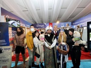 Yunusemre başkentte gençlerle buluşuyor