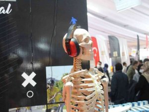 Pendik Belediyesi’nin sanal hat ve müze gezisi Tam Bana Göre Festivali’nde