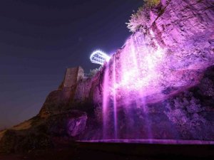 Fiskaya şelalesi ışıklandırıldı