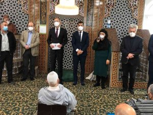 Alman Sağlık Bakanı, camilerde "aşı olun ”çağrısı yaptı