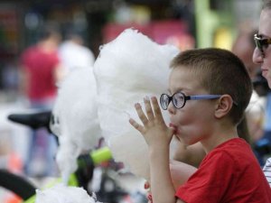 “Çocuklarda parmak emme alışkanlığını ciddiye alın”