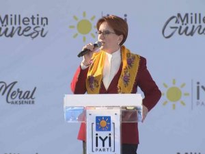 İYİ Parti lideri Akşener Denizli'de gövde gösterisi yaptı