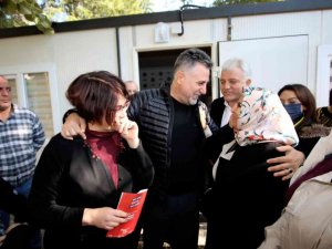 Depremzedeler Başkan Sandal’la buluştu