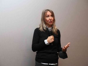 Nilüfer’de önce film izlediler sonra yönetmenle söyleştiler