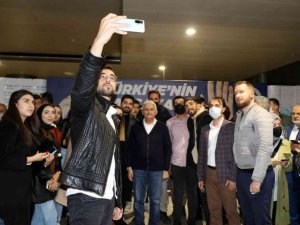 Öğrenciler sordu Yıldırım samimiyetle cevapladı