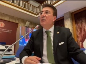 Aydemir’den Ayasofya Camisi şükrü