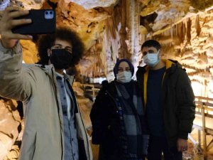 Gümüşhane’nin yer altı sarayında turizm sezonu devam ediyor