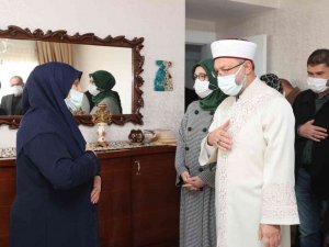 Diyanet İşleri Başkanı Erbaş’tan katledilen Başak Cengiz’in ailesine ziyaret
